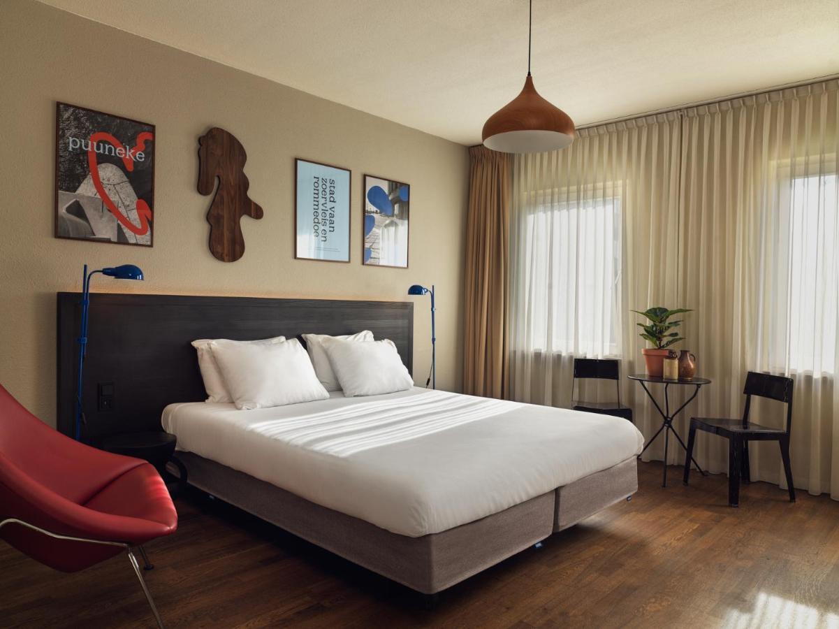 Large Double Room,1365093473:JPEG